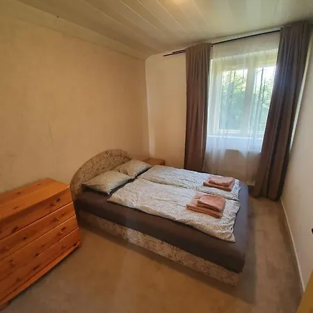 Kishaz A Hegyen Apartment Csopak